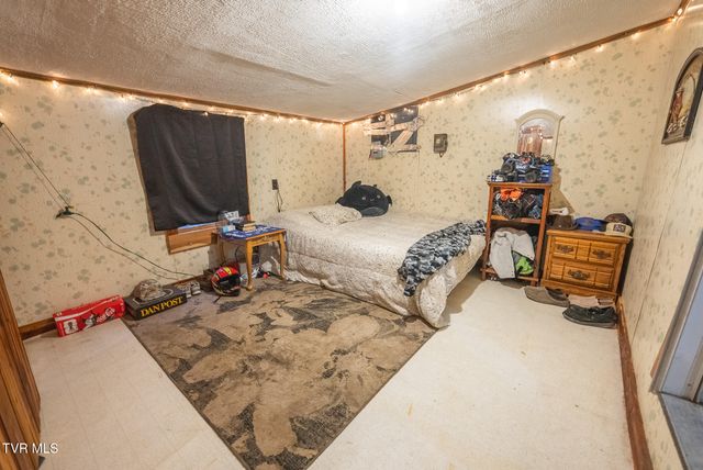 179 A Sutton Hollow Road, Sneedville, TN 37869