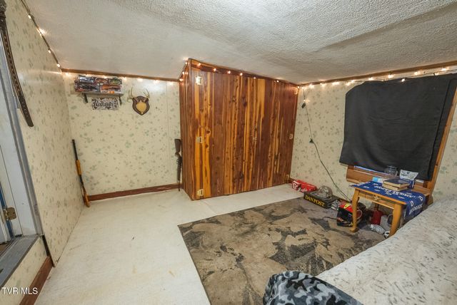 179 A Sutton Hollow Road, Sneedville, TN 37869