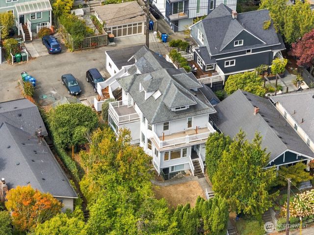 1953 10th Avenue W, Seattle, WA 98119