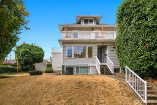 1953 10th Avenue W, Seattle, WA 98119