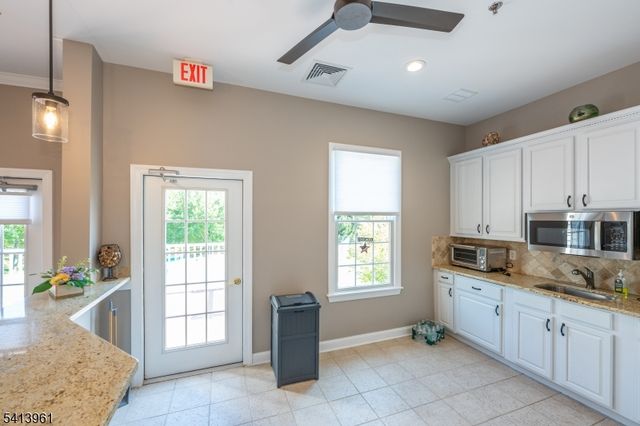 29 RIDGEVIEW LANE 29, Mount Arlington Boro, NJ 07856