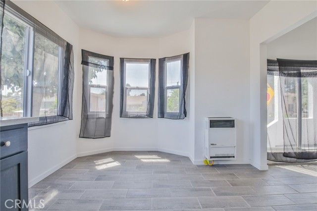 7424 Bell Avenue, Los Angeles, CA 90001