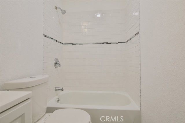 7424 Bell Avenue, Los Angeles, CA 90001