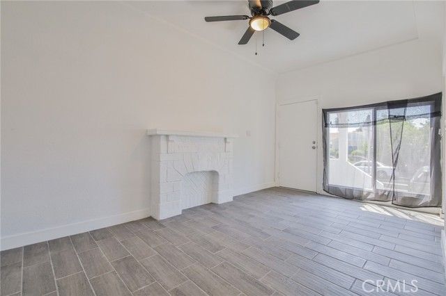 7424 Bell Avenue, Los Angeles, CA 90001