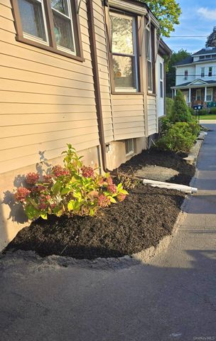 10 Cottage Avenue, Nanuet, NY 10954