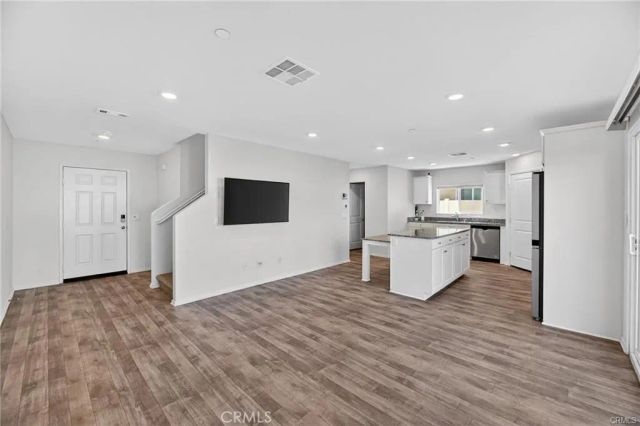 30826 Grand Prix Court, Winchester, CA 92596