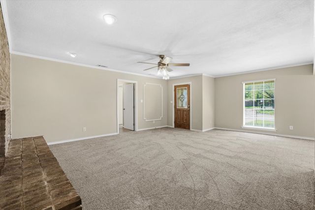 148 Granada Square, Canton, TX 75103