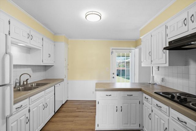 148 Granada Square, Canton, TX 75103