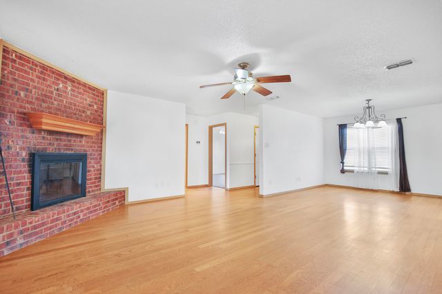 1811 Corpus Avenue, Wolfforth, TX 79382