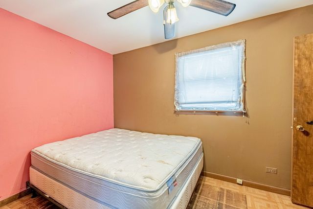 2033 N Karlov Avenue, Chicago, IL 60639