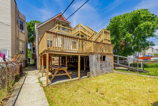 2033 N Karlov Avenue, Chicago, IL 60639