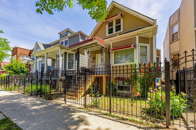 2033 N Karlov Avenue, Chicago, IL 60639