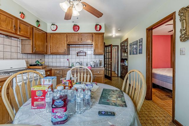 2033 N Karlov Avenue, Chicago, IL 60639