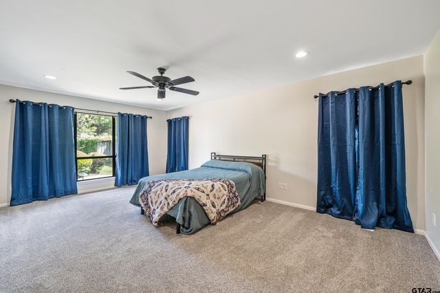 242 South Bay Drive, Bullard, TX 75757