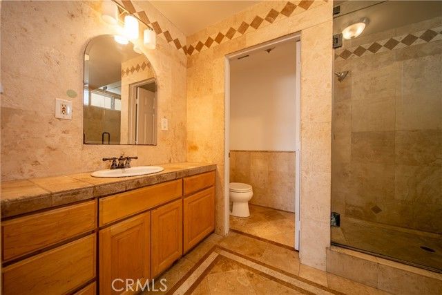 3521 Travis Avenue, Commerce, CA 90040