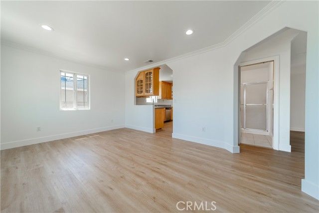 3521 Travis Avenue, Commerce, CA 90040