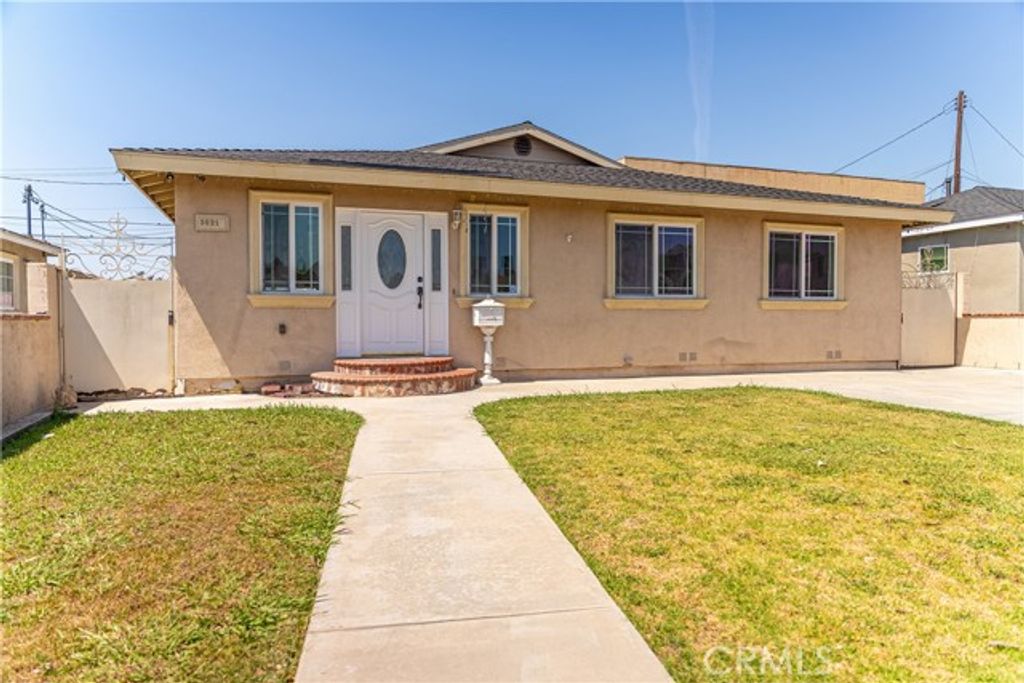 3521 Travis Avenue, Commerce, CA 90040