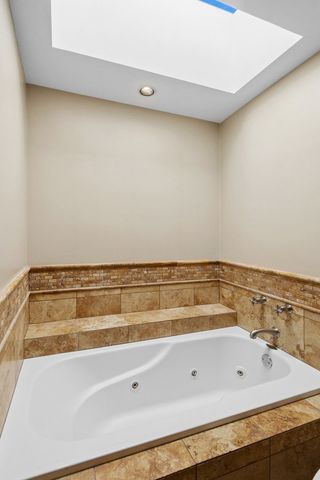 3100 N Kenmore Avenue 3I, Chicago, IL 60657