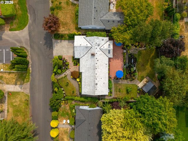 8060 Sw CEDAR St, Portland, OR 97225