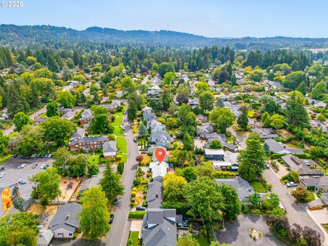8060 Sw CEDAR St, Portland, OR 97225