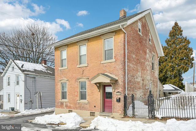 118 UNION ST, Catasauqua, PA 18032