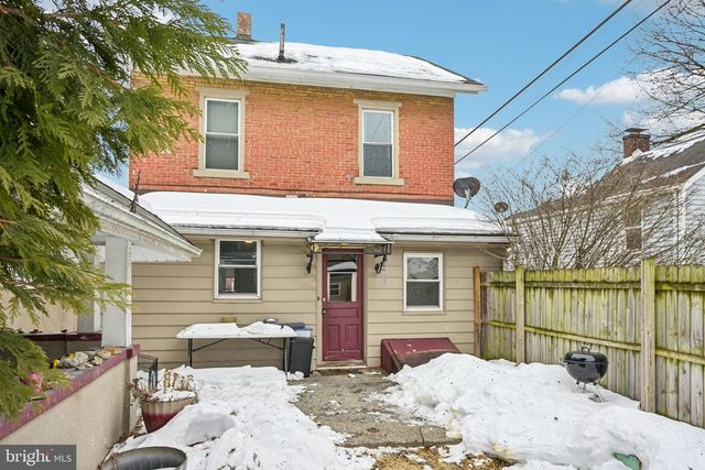 118 UNION ST, Catasauqua, PA 18032