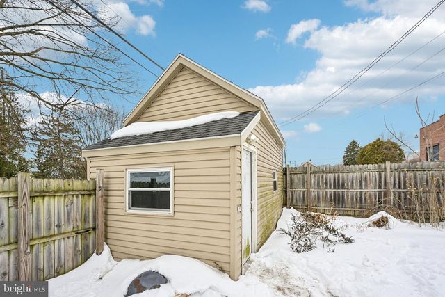 118 UNION ST, Catasauqua, PA 18032