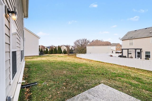 1410 Dublin Ct, Murfreesboro, TN 37128