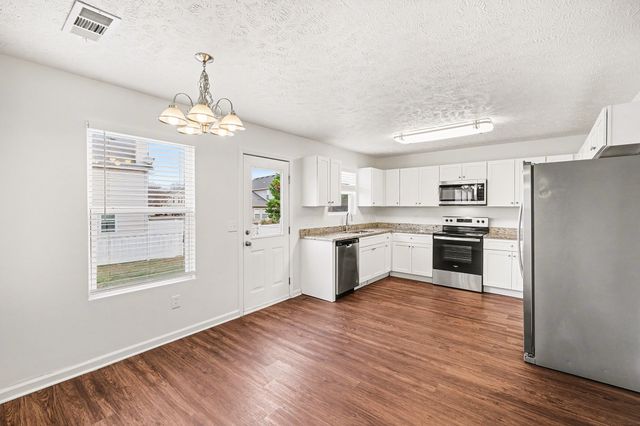 1410 Dublin Ct, Murfreesboro, TN 37128