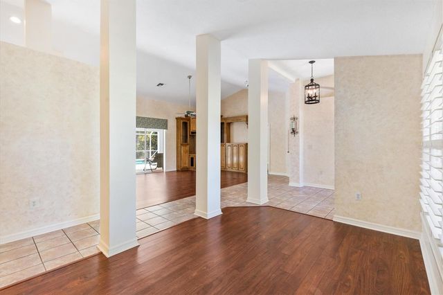 5312 GREENS DRIVE, Lady Lake, FL 32159