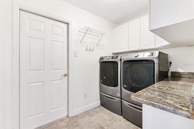 5312 GREENS DRIVE, Lady Lake, FL 32159