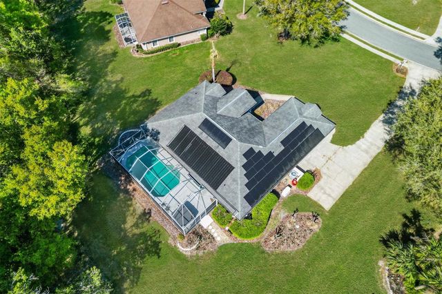 5312 GREENS DRIVE, Lady Lake, FL 32159