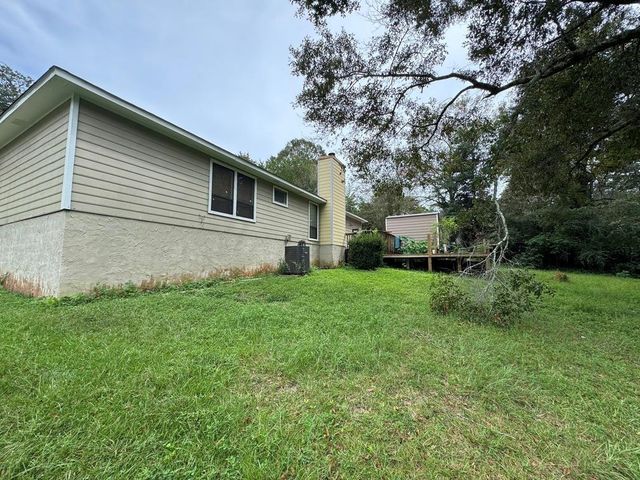3560 Country Wood Court, Mobile, AL 36619