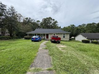 3560 Country Wood Court, Mobile, AL 36619