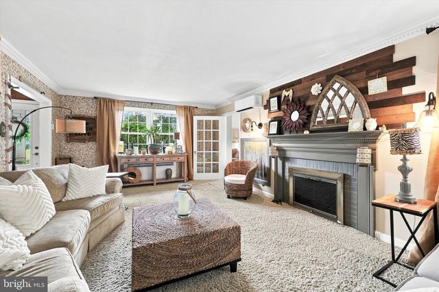 1224 EDMONDS AVE, Drexel Hill, PA 19026