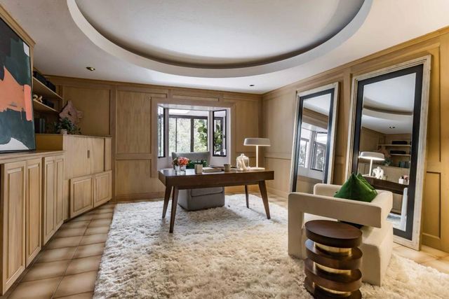 927 Continental Drive, Menlo Park, CA 94025