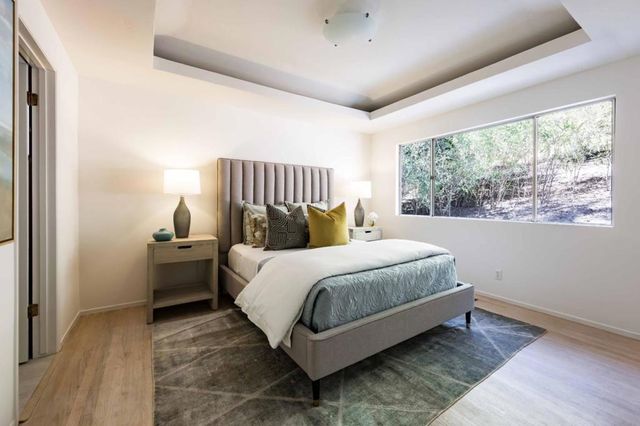 927 Continental Drive, Menlo Park, CA 94025