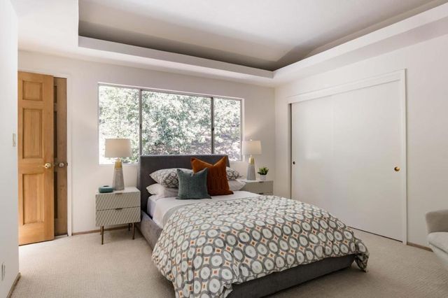 927 Continental Drive, Menlo Park, CA 94025