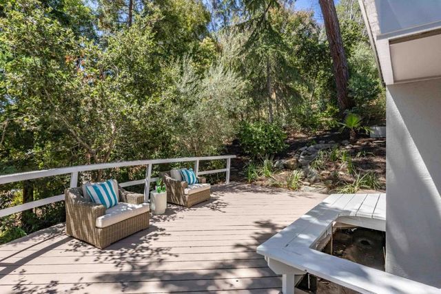 927 Continental Drive, Menlo Park, CA 94025