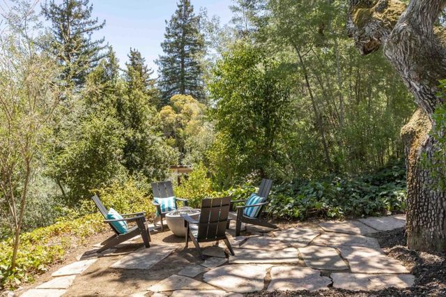 927 Continental Drive, Menlo Park, CA 94025