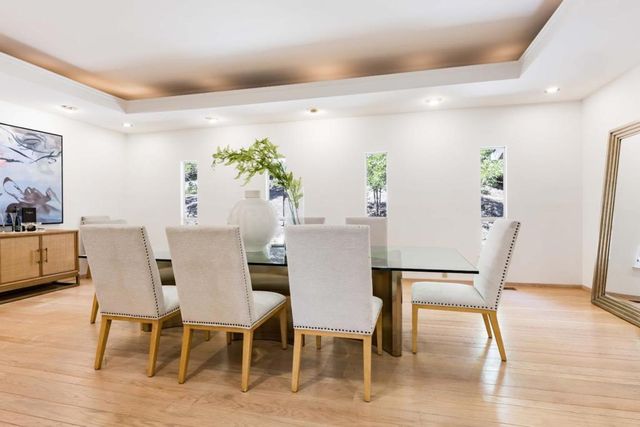 927 Continental Drive, Menlo Park, CA 94025