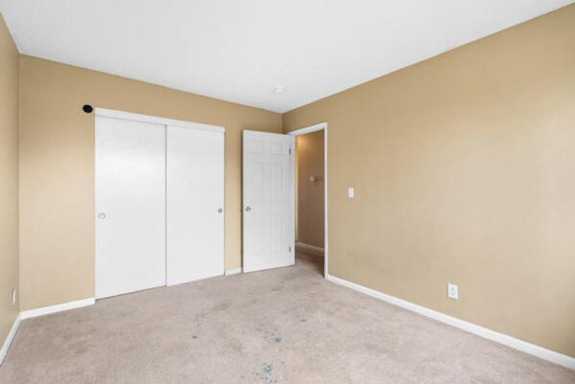 1217 E Ferguson Avenue, Visalia, CA 93292