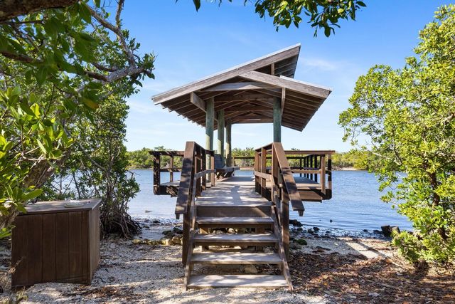 1654 STARLING DRIVE 201, Sarasota, FL 34231