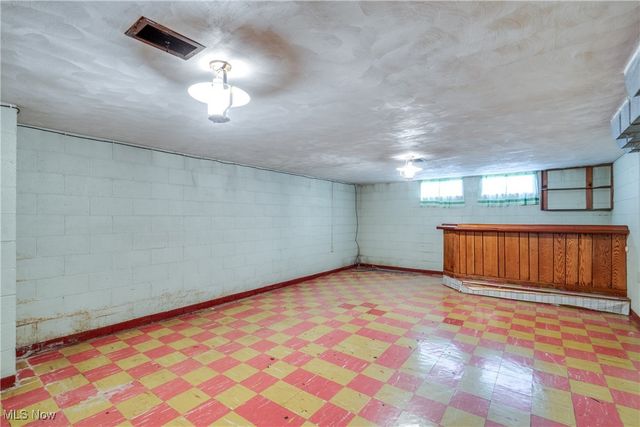 4344 Crestwood Street NW, Canton, OH 44708