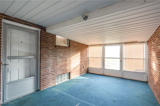 4344 Crestwood Street NW, Canton, OH 44708