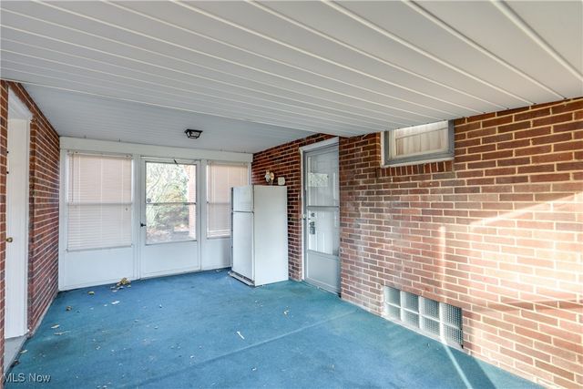 4344 Crestwood Street NW, Canton, OH 44708