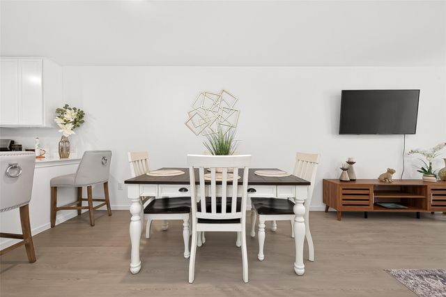 6014 Sherman Lakes Dr, Humble, TX 77338