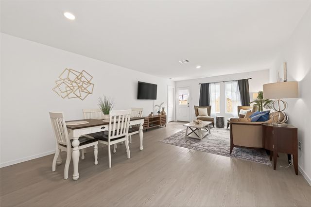 6014 Sherman Lakes Dr, Humble, TX 77338