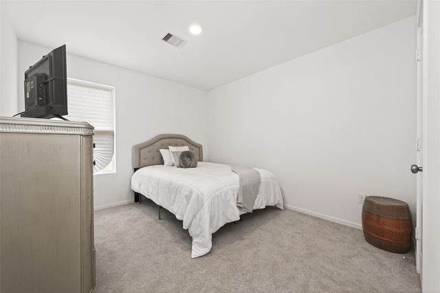 6014 Sherman Lakes Dr, Humble, TX 77338