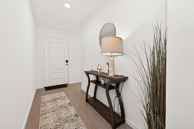 6014 Sherman Lakes Dr, Humble, TX 77338